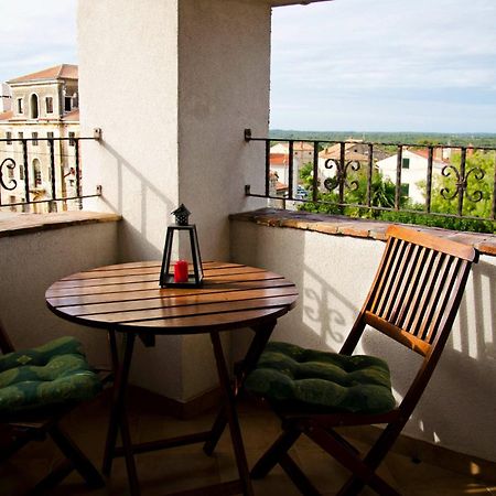 Apartment Percic Tar-Vabriga Kültér fotó