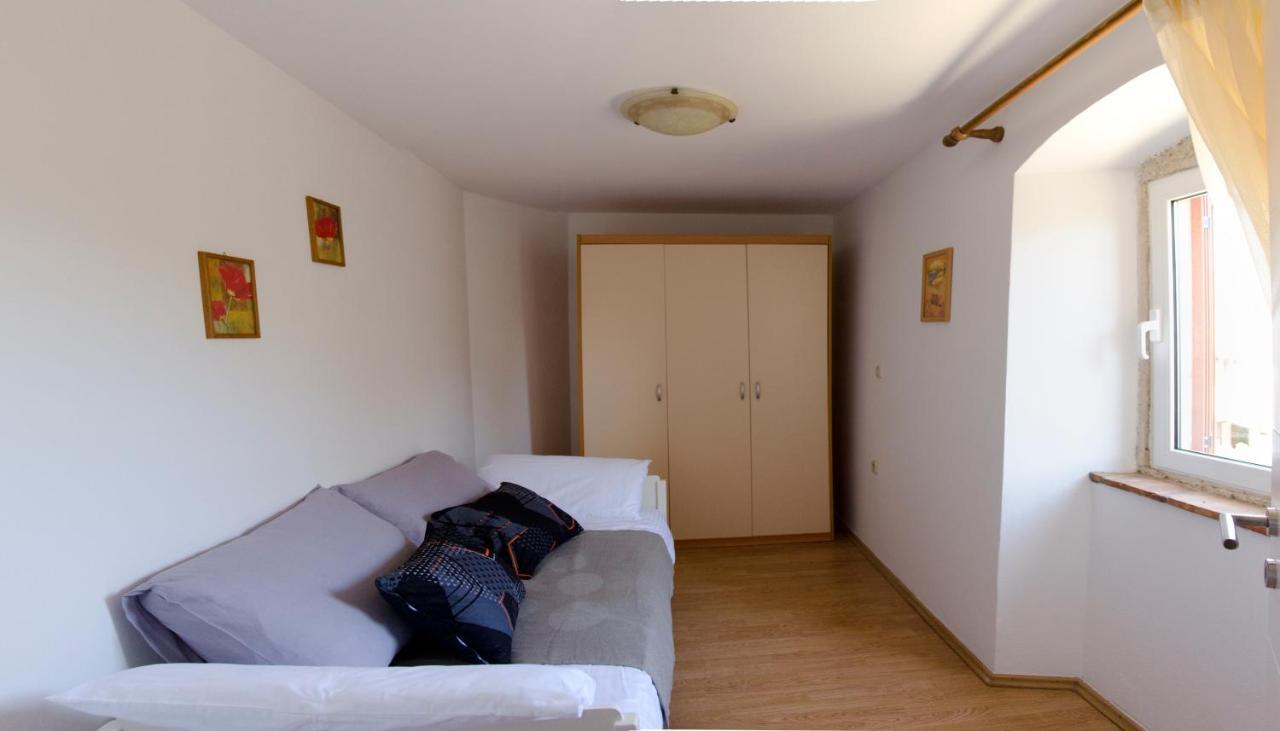 Apartment Percic Tar-Vabriga Kültér fotó