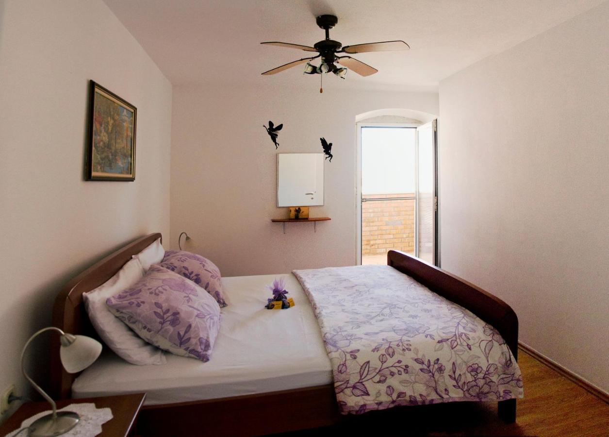 Apartment Percic Tar-Vabriga Kültér fotó